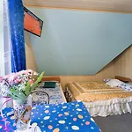民宿 Smyrecek-centrum Bukowiny 布库维纳塔然斯卡